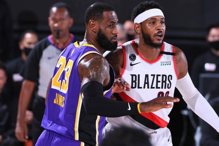  开拓者双枪合璧击溃活塞防线  