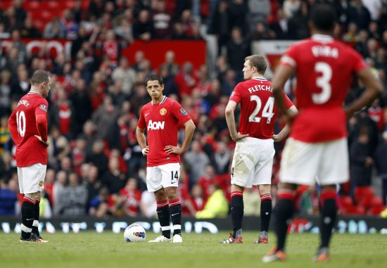  曼城德比战碾压曼联扩大优势  